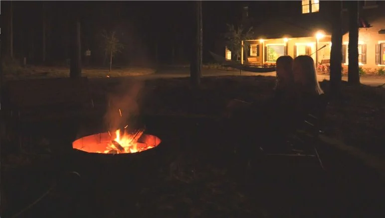 an airbnb where you can have an actual campfire near Orlando, Florida