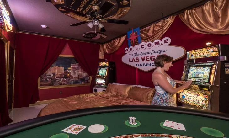 orlando area's casino slot machine gaming house airbnb