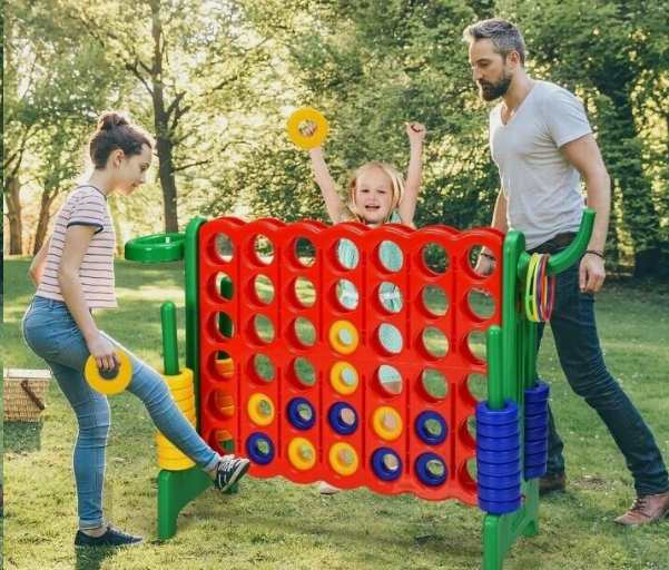 giant connect four game