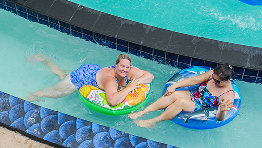 pool with lazy river airbnb vacation house Florida